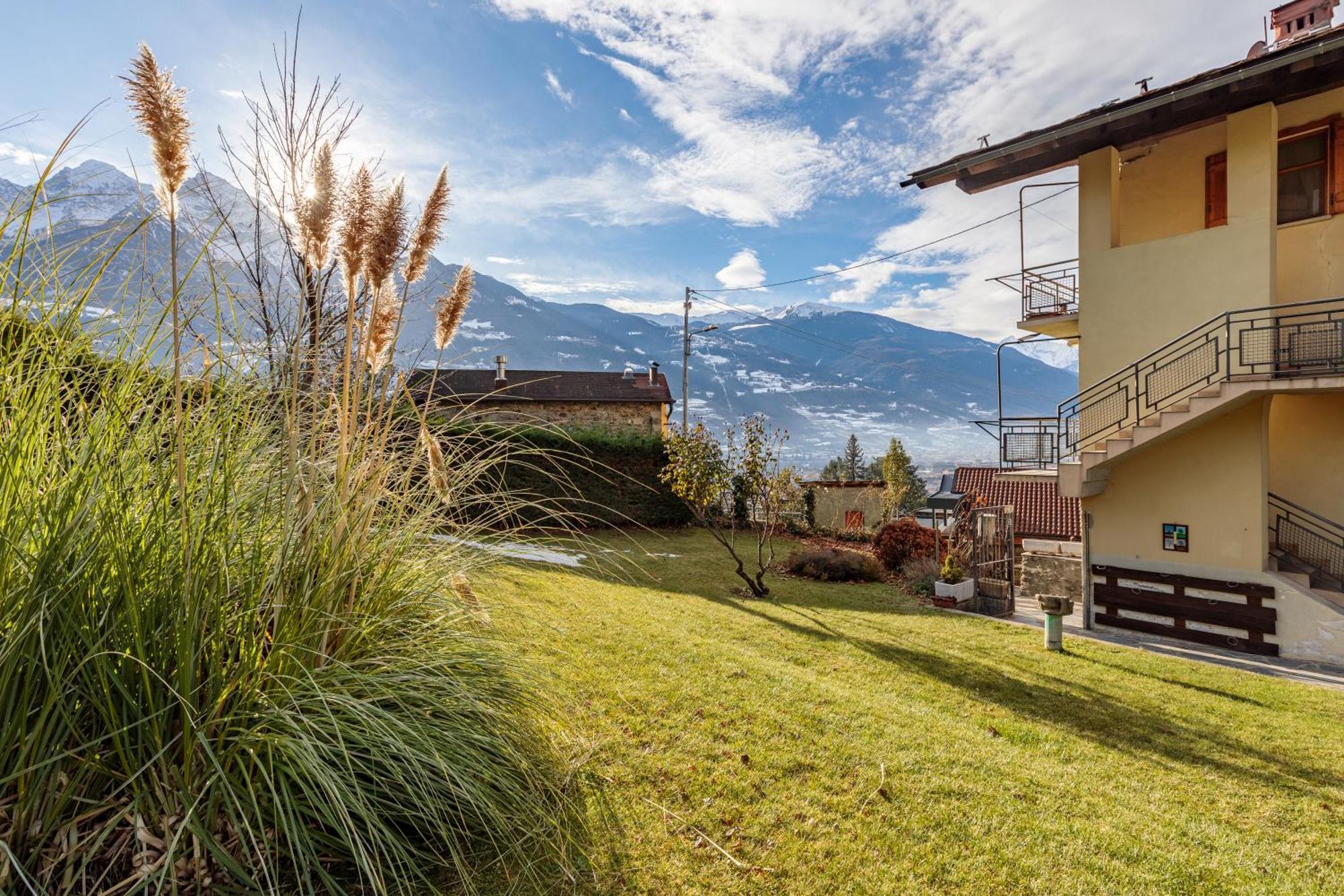 Lo Mitcho De Pouisse Apartamento Aosta Exterior foto