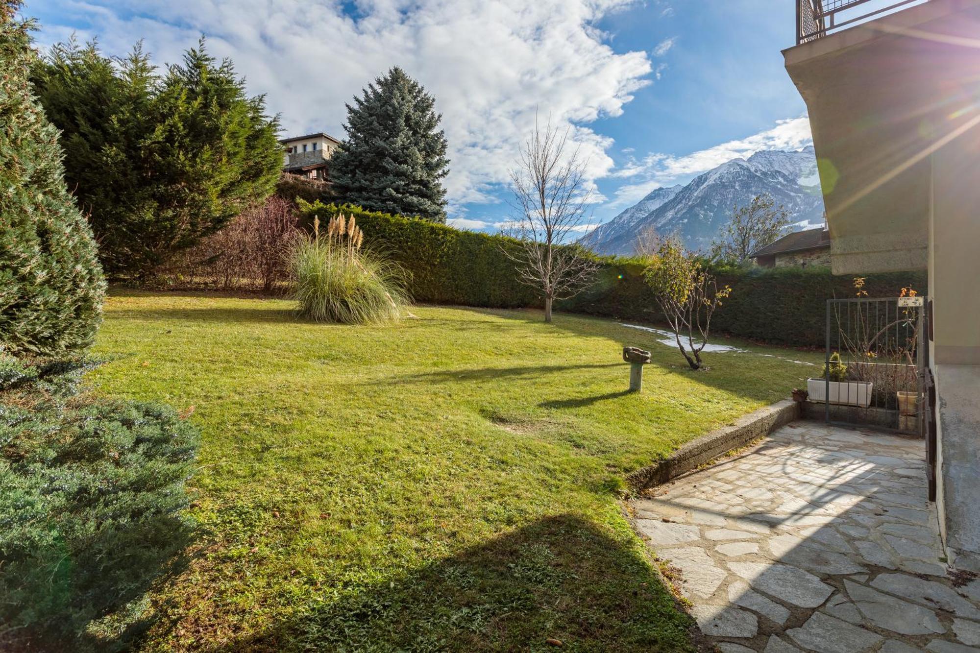 Lo Mitcho De Pouisse Apartamento Aosta Exterior foto